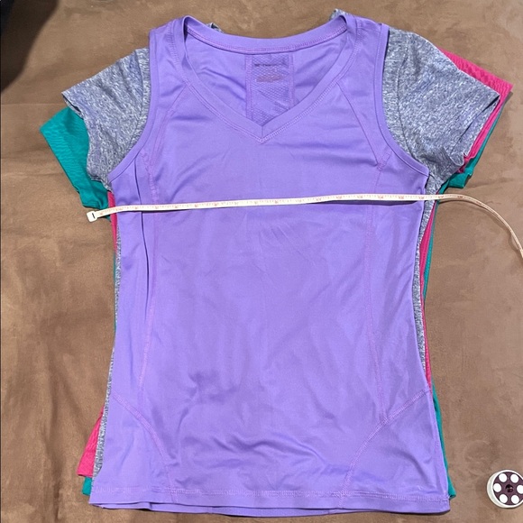 Lot of Four Women's Athletic Workout Tops - Fuchsia, Teal, Heather, Purple - Picture 4 of 14